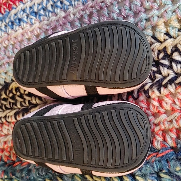 JACK AND LILY TODDLER SHOES - Picture 3 of 6